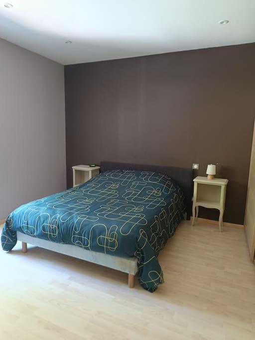 Appartement 2 A 4 Personnes Antraigues Buitenkant foto