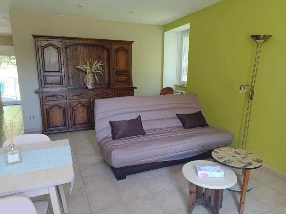 Appartement 2 A 4 Personnes Antraigues Buitenkant foto